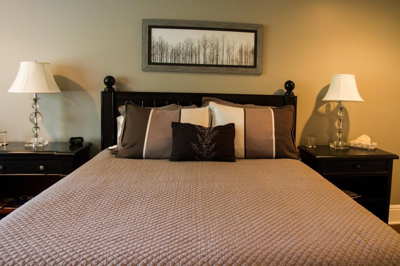 Wishmaker House B&B Bellville Exterior photo